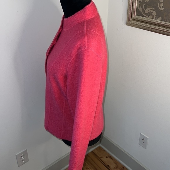 Talbots 100% Wool salmon pink sz M buttoned down jacket sweater top - Picture 6 of 9